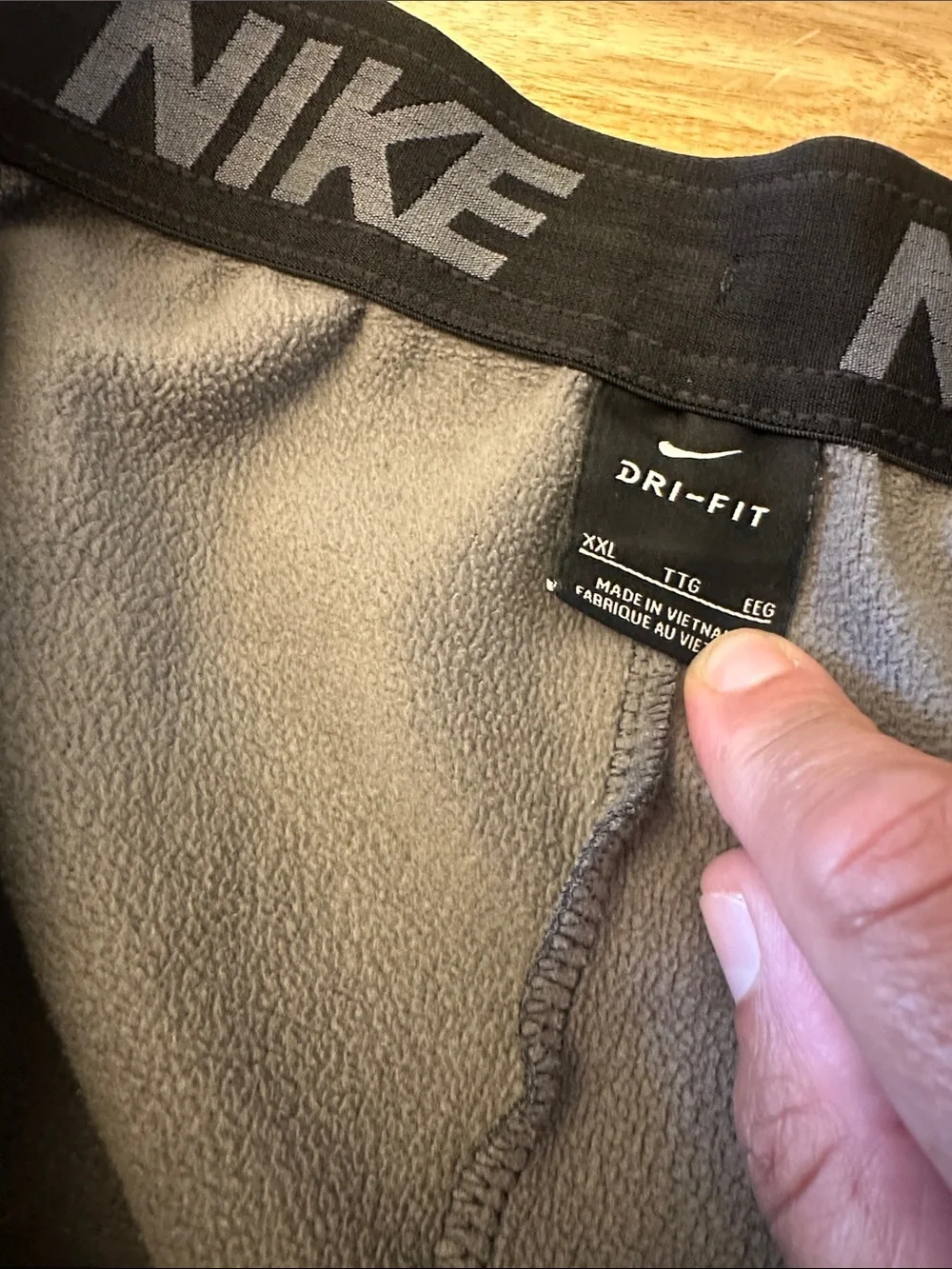 NIKE dri-fit fleece pants
